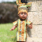 35 cm musta tedret&auml;hniga nukud, t&auml;issilikoonist Aafrika nukk, ilusate t&uuml;drukute nukkude m&auml;nguasi &uuml;likonnaga t&uuml;drukute kleit, meikm&auml;nguasjad kingitus