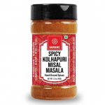 SARANZ V&uuml;rtsikas Kolhapuri Misal Masala T&auml;iuslik toiduvalmistamiseks, Kasutusvalmis Valmistatud kuivatatud punaste t&scaron;illide, k&ouml;&ouml;mnete, koriandriseemnete, musta pipra | -100 grammi