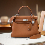 Sise&otilde;mblus esimese kihi veisenahast togo nahast Kelli kott topelt&otilde;larihmaga (H09-2528KL) 25cm (comes with 2 shoulder straps)