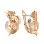 L&auml;ikiva isiksuse tekstuuriga &uuml;mmargune geomeetriline inglise keele k&otilde;rvar&otilde;ngad naistele kullav&auml;rvi moeehted