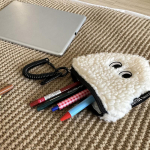 Minority armas v&auml;ike esemete hoiukott Riisipalli m&uuml;ndikott T&otilde;mblukk Palus v&auml;ike rahakott koos kaelapaelaga &uuml;li&otilde;pilaskoti ripatsiga