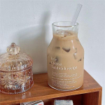 Korea stiilis roheliste kirjadega klaasist suure mahutavusega hommikus&ouml;&ouml;gi piimakruus veepudel teetass kohvikruus joogiklaasid k&uuml;lma joogi tass 1PCS