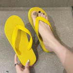 Klapid trendikad suvised v&auml;lismaa naised kannavad moekad mitmek&uuml;lgsed rannasussid libisemiskindlad vannitoa kodu Size 9 is suitable for 35-36