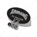 BTS MAAILMATUUR ARIRANG AMETLIKUD Kaubad JAAPAN PIIRATUD MD (#1) Pin Badge