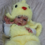 BZDOLL 3D Skin Art Doll N&auml;htavad veenid Pehme Silikoonist Reborn Baby M&auml;nguasi T&uuml;drukule 50CM Riidest keha Bebe Boneca K&auml;sitsi valmistatud s&uuml;nnip&auml;evakingitus Blue Eyes, 50cm