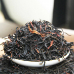 Looduslik iidse puu paks must tee Kvaliteetne Dian Hong Tea Tervishoiutee 500g