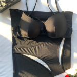 Seksikas naiste ujumistrikoo, &uuml;hev&auml;rvilised Push Up kolmeosalised bikiinid Brasiilia rannariided ujumiskost&uuml;&uuml;mid S must