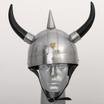 Kiiver Viking Horns Keskaegne Armor Warrior kost&uuml;&uuml;m terasest Halloweeni r&uuml;&uuml;tli kingitus