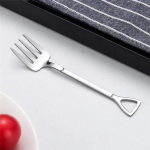 Tere Creative roostevabast terasest labidakujuline lusikakahvel V&auml;rviline lauan&otilde;u pika varrega kohvilusikas teelusikas segamislusikas Shovel fork h&otilde;be