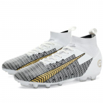 31&ndash;48 meeste/naiste jalgpallijalatsid, suured, v&auml;ikese nahaga k&otilde;rged elastsed sokid, teisaldatavad kunstlikud j&auml;&auml;dvustamise jalgpallitreeningsaapad 31 valge