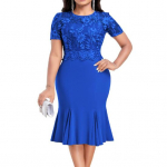 Naiste suures suuruses tikandiga pitskleit O-kaelusega l&uuml;hikeste varrukatega k&otilde;rge v&ouml;&ouml;kohaga puusadega m&auml;hitud kalasaba kleit M roosa