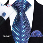 Cozy Up kolmeosaline komplekt Paisley Fashion &auml;rimeeste lips sisaldab lipsu mansetin&ouml;&ouml;bid taskur&auml;tik