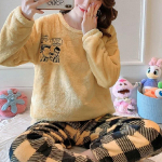 Talvised naiste flanellp&uuml;ksid j&auml;&auml;karu mustriga, karukujulised, sametist vabaajar&otilde;ivad, paksud soojad pidžaamad M