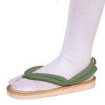 Anime Demon Slayer Cosplay Kingad Kimetsu No Yaiba Kamado Tanjirou Puukingad Sandaalid Kamado Nezuko Geta Kochou Shinobu pl&auml;tud 42-43