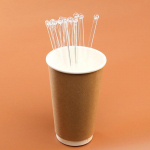 100 tk/komplekt plastist kokteilikeeramispulgad joogisegaja kohvisegaja