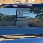 Matte musta lipuga aknakleebis sobib 2019-2022 Chevy Silverado Sierra jaoks