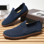 Meeste k&auml;sit&ouml;&ouml;tennised Slip-on mokassiinid Hingav v&otilde;rk-vabaajajalatsid Meeste s&otilde;idujalatsid Suvi 39 tumesinine v&auml;rv