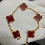 Uus versioon Neljaleheline ristik Viie &otilde;iega k&auml;ev&otilde;ru Naturaalne punane ahhaat Valge p&auml;rlmutter K&auml;ev&otilde;ru Naiste laserk&auml;ev&otilde;ru V Gold