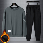 S&uuml;gis ja kevad meeste vabaaja spordisviiter noorte spordi vabaaja mood &uuml;mara kaelusega sviiter L