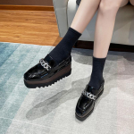 lakitud nahk metallketid platvormkingad naine ruudukujuline nina slip-on creepersid mokassiinid kaunistus brogue'id madalad kingad naised 35