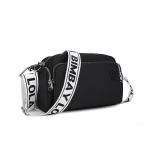 Naiste v&auml;ike &otilde;lakott &mdash; Trendikas crossbody kott white