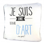 Les Tr&eacute;sors De Lily [N5137] - Disainer padi 'Quotes' valge sinine (olen kunstiteos... v&otilde;i mitte) - 40 cm sinine