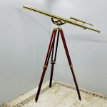 P&otilde;randal seisev merepinna messingist Griffithi astroteleskoop, 162,56 cm messing