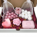 Gift Box - Prantsusmaal valmistatud seebi- ja vannip&auml;rlikarp Heleroosa
