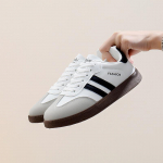 Klassikalised naiste k&otilde;ndimisjalatsid vabaaja platvormiga tossud libisemiskindlad kerged madala &uuml;laosaga t&ouml;&ouml;jalatsid naistele Mugavad n&ouml;&ouml;riga tennised 35 valge