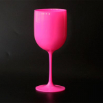 Korduvkasutatavad &scaron;ampanjaklaasid klaasid Pp plastist veiniklaasid n&otilde;udepesumasinas pestavad &scaron;ampanjaklaasid, veinipeotarbed valge