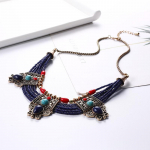 Boheemlaslik mitmekihiline retro helmestega kaelakee etnilise ripatsiga