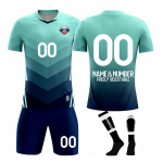 Jalgpalli kampsunid l&uuml;hikesed p&uuml;ksid sokid komplekt uus hooaeg l&uuml;hikesed p&uuml;ksid sokid t&auml;iskasvanutele m&otilde;eldud komplektid 24