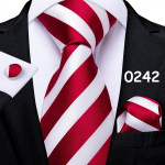 DiBanGu klassikaline meeste j&otilde;ululips, siidist kootud žakaarmaitseline kaelalips koos kandiliste mansetin&ouml;&ouml;pidega j&otilde;ulupeol 7444