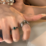 2023. aasta luksuslik Euroopa frangi s&otilde;rmus, mood naiste s&otilde;rmus, kaheosaline komplekt, avamise reguleerimine, teemant-nahkhiire nikerdamine, peo vintage ehted punks&otilde;rmus h&otilde;be