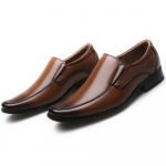 Luksuslikud kingad meestele Nahast kingad Kandilised jalan&otilde;ud Vintage Slip-On nahast p&auml;ssid vabaajajalatsid Zapatos De Hombre 43