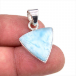 Natural Republic Larimar Kivist K&auml;sit&ouml;&ouml;na Valmistatud 925 Prooviga T&auml;issilverist Ripats 1.25 G8p56