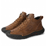 S&uuml;gises k&auml;sit&ouml;&ouml;na valmistatud meeste vabaaja saapad, suured autos&otilde;idusaapad K&auml;sitsi &otilde;mmeldud poolsaapad 38 must