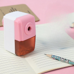 Loominguliste algkooli&otilde;pilaste auhinnad K&auml;sitsi v&auml;ndatav pliiatsiteritaja Pliiatsiteritaja &Otilde;ppevahendid Laste kingitused Pliiatsiteritaja punane