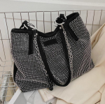 Uued Luksuslikud Rhinestoni &otilde;lakotid naistele Designer teemantnahast Crossbody kott Naiste kaenlaaluste kott Totes rahakott k&auml;ekott