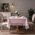 &Uuml;hev&auml;rviline pitsist servaga lauakate, prantsuse retrostiilis puuvillane laudlina, k&ouml;&ouml;gis&ouml;&ouml;gitoa peolaua kaunistamiseks 90x90cm roosa