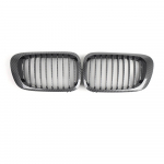 Esipamper Nootrejas Grilli V&otilde;re S&uuml;sinikkiud BMW 3. Seeria E46 2-ukseline M3 1999-2006 Enne facelifti 51138208685 51138208686 Carbon Fiber
