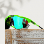 SCICON KUNKEN polariseeritud rattaprillid, sama mudel kui need, mida Bogača kandis Tour de France'il Green frame, green lens