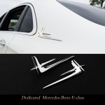2tk Autokujuline Embleemi kleebis H&otilde;bedane Merc+edes-Be+nz ABS Laiendatud versioon k&uuml;lgsuunas Vasak Parem M&auml;rk Kere Logo s&uuml;mboolika