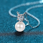 D v&auml;rvi 0,5 ct ehtne moissaniit p&auml;rlikee naistele Pulmaklassika S925 Sterling Silver 8mm P&auml;rli ripats naturaalne magevesi moissanite necklace blue