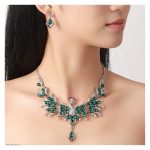 2 tk/komplekt Elegantne roheline kividest kaelakee rippuv k&otilde;rvar&otilde;ngaste komplekt paabulinnukujuline pruudi pulmakee, rippuv k&otilde;rvar&otilde;ngaste komplekt kingitus roheline