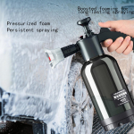 2L k&auml;sipumbaga vahupihusti k&auml;sipneumaatiline vahukahur lumevahuga autopesu pihustipudel auto akende puhastus 2 otsikuga valge