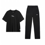 Li Ning Logotr&uuml;kiga &Uuml;mara kaelusega Langetatud &otilde;lajoonega Vaba l&uuml;hikeste varrukatega Elastse v&ouml;&ouml;kohaga Pikkade p&uuml;kstega Vaba aja spordikost&uuml;&uuml;m Meeste kost&uuml;&uuml;m Must YYKU143-1+AHSU321-4 M