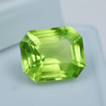 NATURAALNE Roheline Peridoot Emerald L&otilde;ige 10,0 ct SERTIFITSEERITUD Lahtine V&auml;&auml;riskivi Eheteks 12.2 mm approx roheline