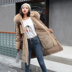 Naiste 6XL &uuml;lisuur tuulepluus Naiste Parka Fashion talvejope Fliisist pika kapuutsiga Parka Trench-mantlid 2023 6XL khaki