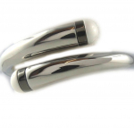 Altesse [L1304] &ndash; h&otilde;behall valge 'Calypso' terasest k&auml;ev&otilde;ru (lill) hall